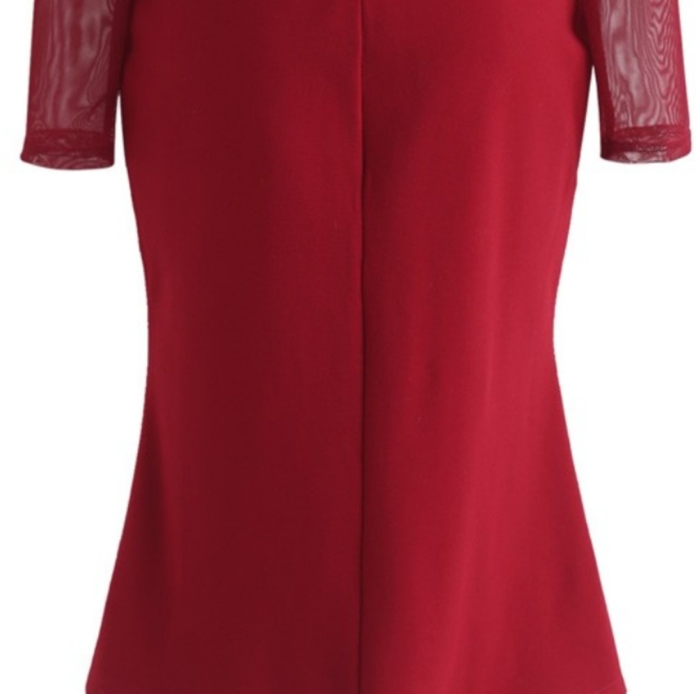Lady in Red Dress Crochet Lace Elegance Size XL - Picture 8 of 8